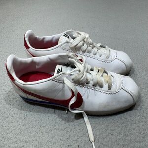 Nike Classic Cortez Shoes Women 9 White Forrest Gump Long Distance Running Train